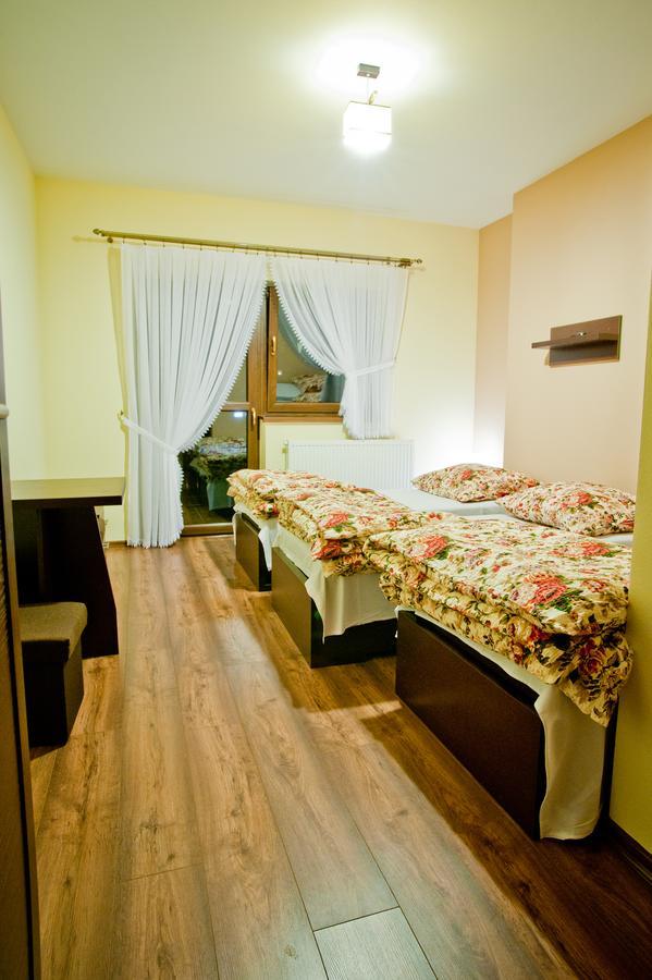 Triple Room Bathroom